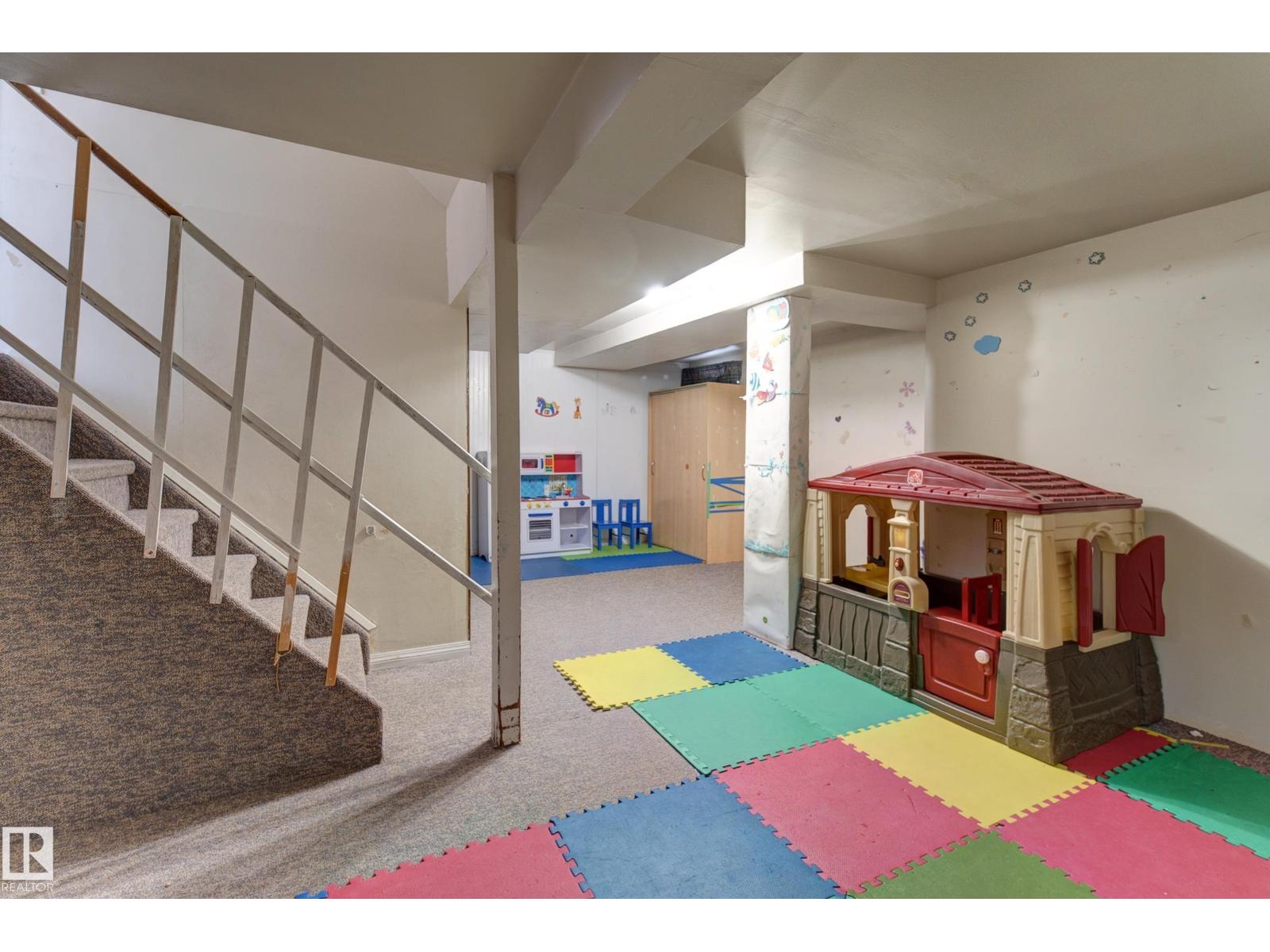 5626 19A AV NW, Edmonton