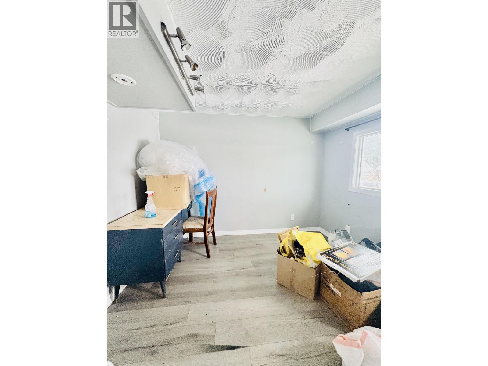 36 FULMAR STREET, Kitimat