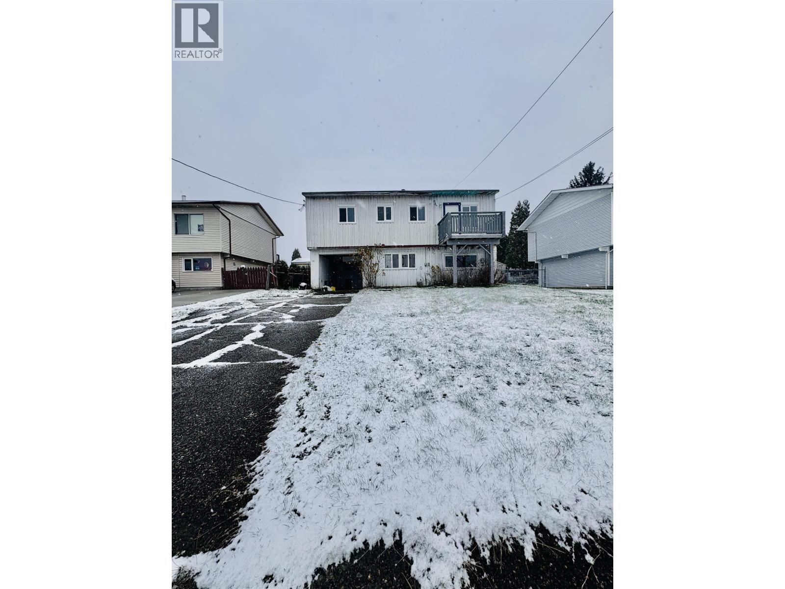 36 FULMAR STREET, Kitimat