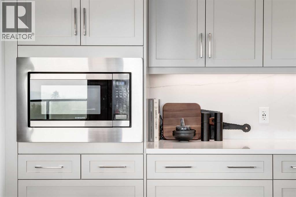 Single Family House for Sale in    Street SW Springbank Hill Calgary 