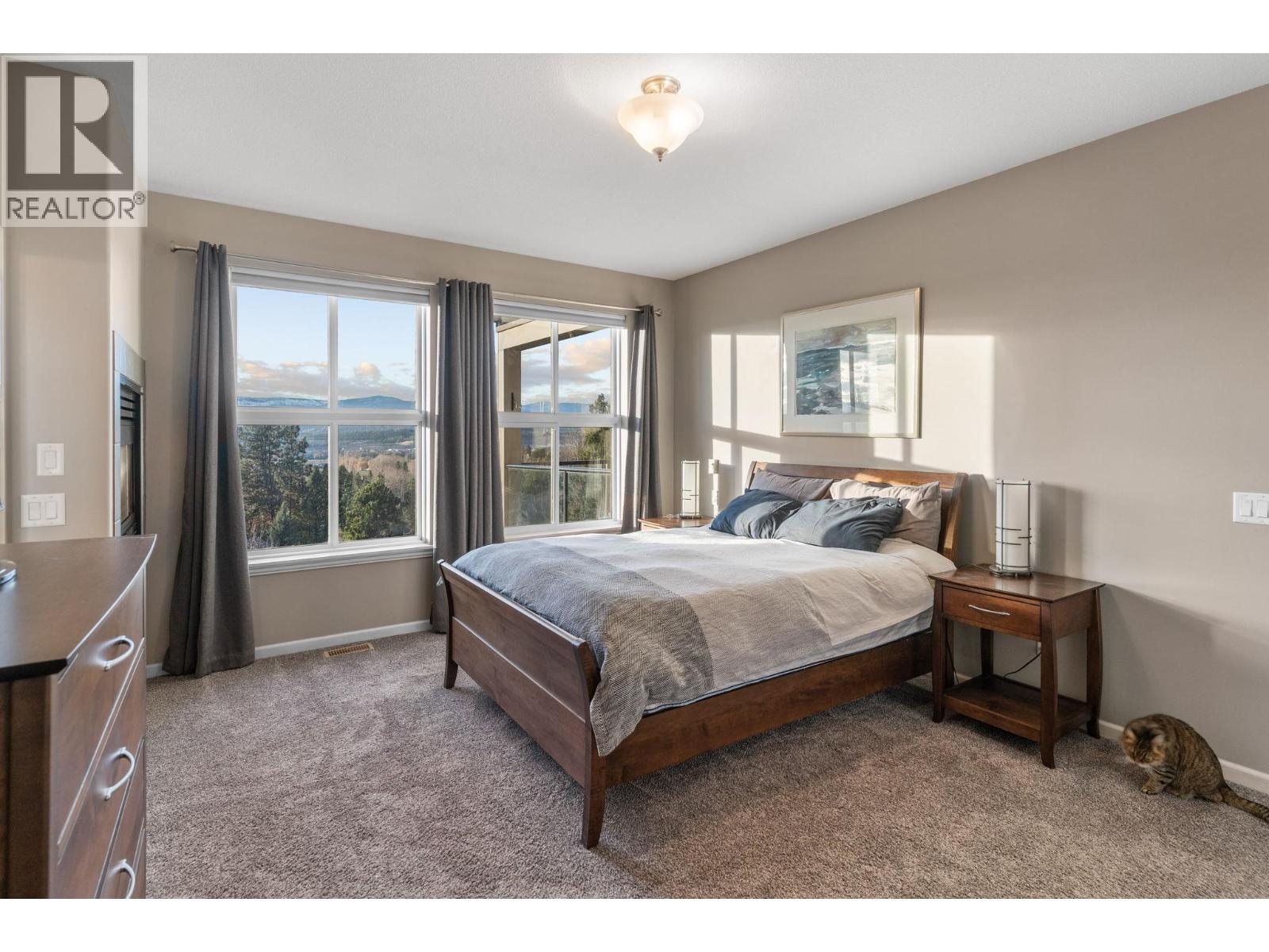  3582 Camelback Drive, Kelowna