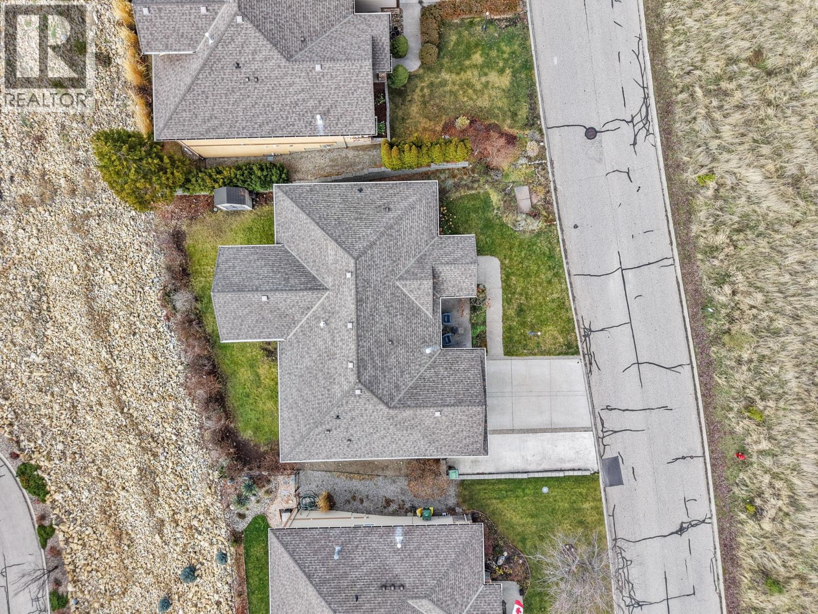 3582 Camelback Drive, Kelowna