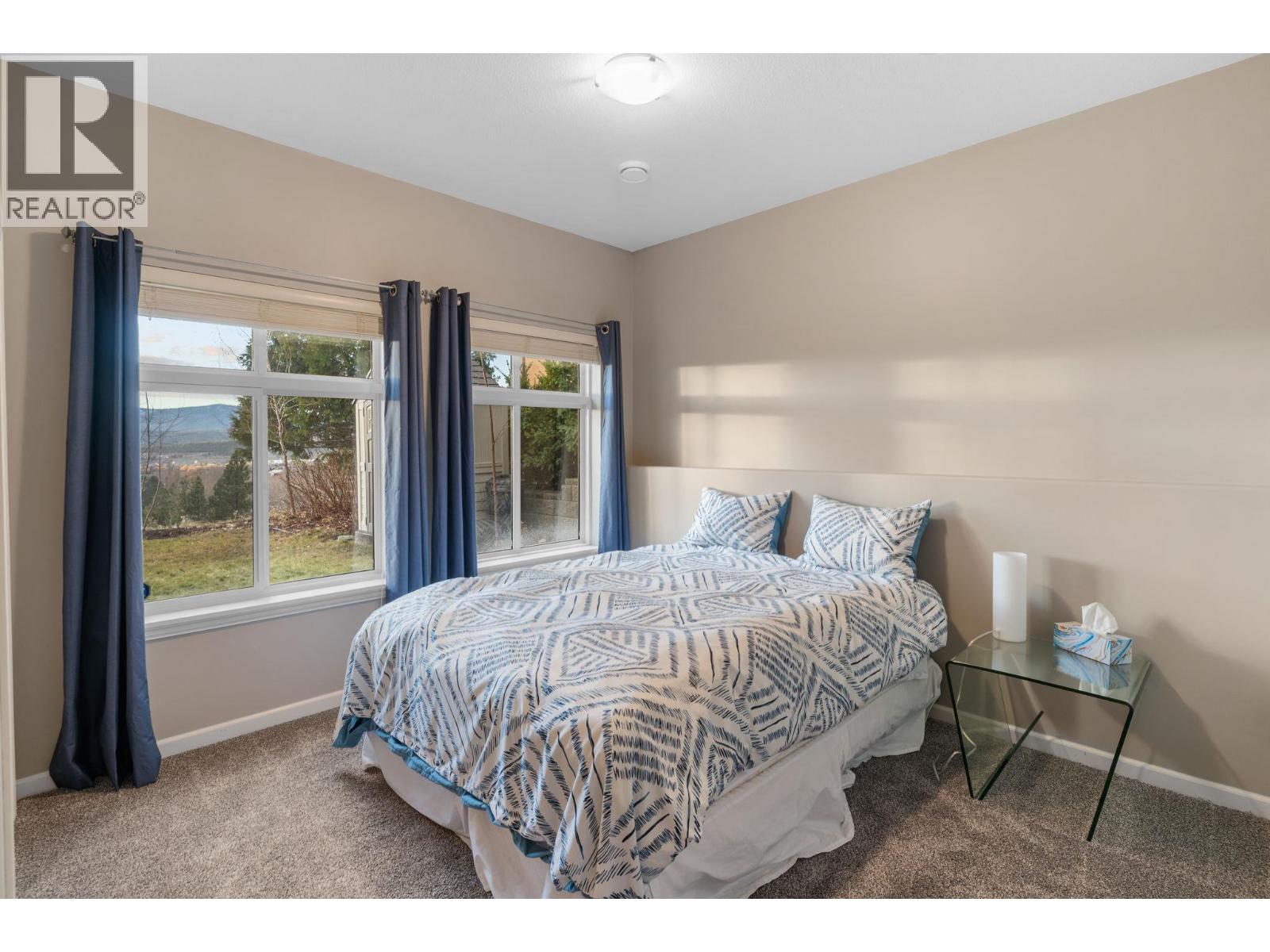  3582 Camelback Drive, Kelowna