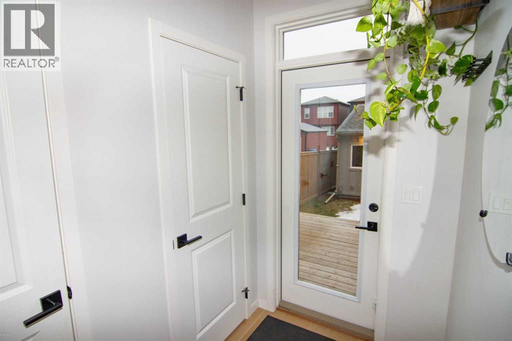 Single Family House for Sale in  Wolf Creek Way SE Wolf Willow Calgary 