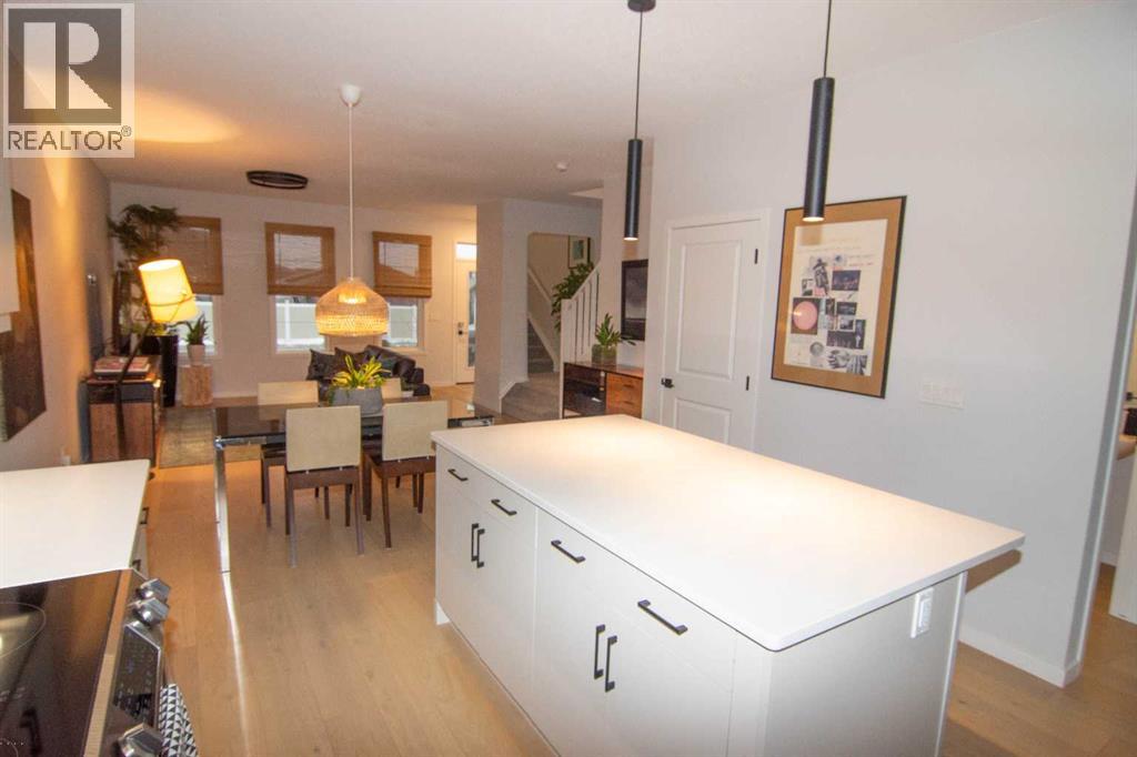 Single Family House for Sale in  Wolf Creek Way SE Wolf Willow Calgary 