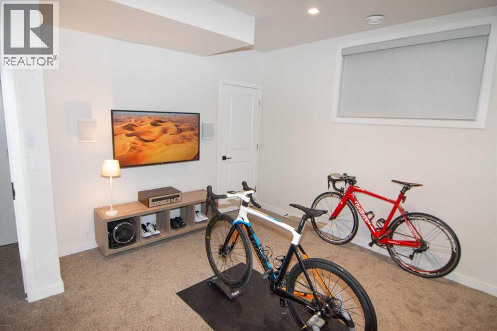 Single Family House for Sale in  Wolf Creek Way SE Wolf Willow Calgary 