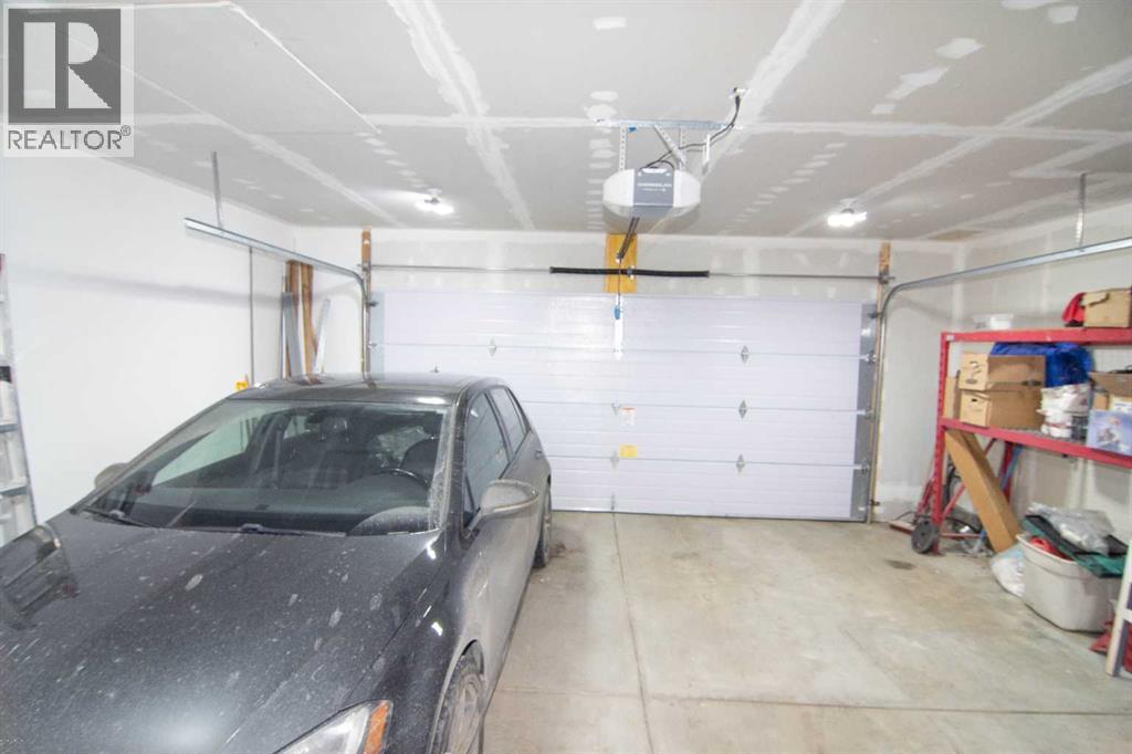 Single Family House for Sale in  Wolf Creek Way SE Wolf Willow Calgary 