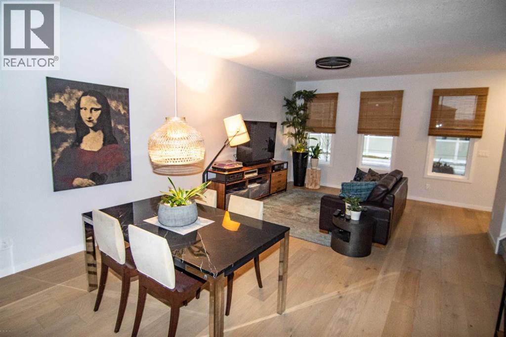 Single Family House for Sale in  Wolf Creek Way SE Wolf Willow Calgary 