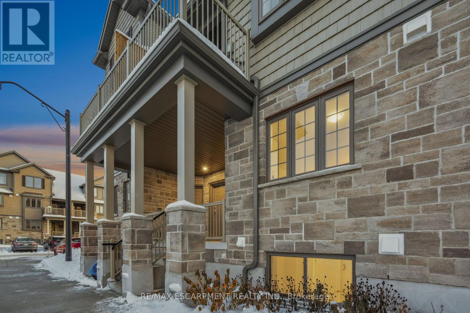 30A - 85 MULLIN DRIVE - Photo 4 of 42, Guelph (Victoria North), Ontario