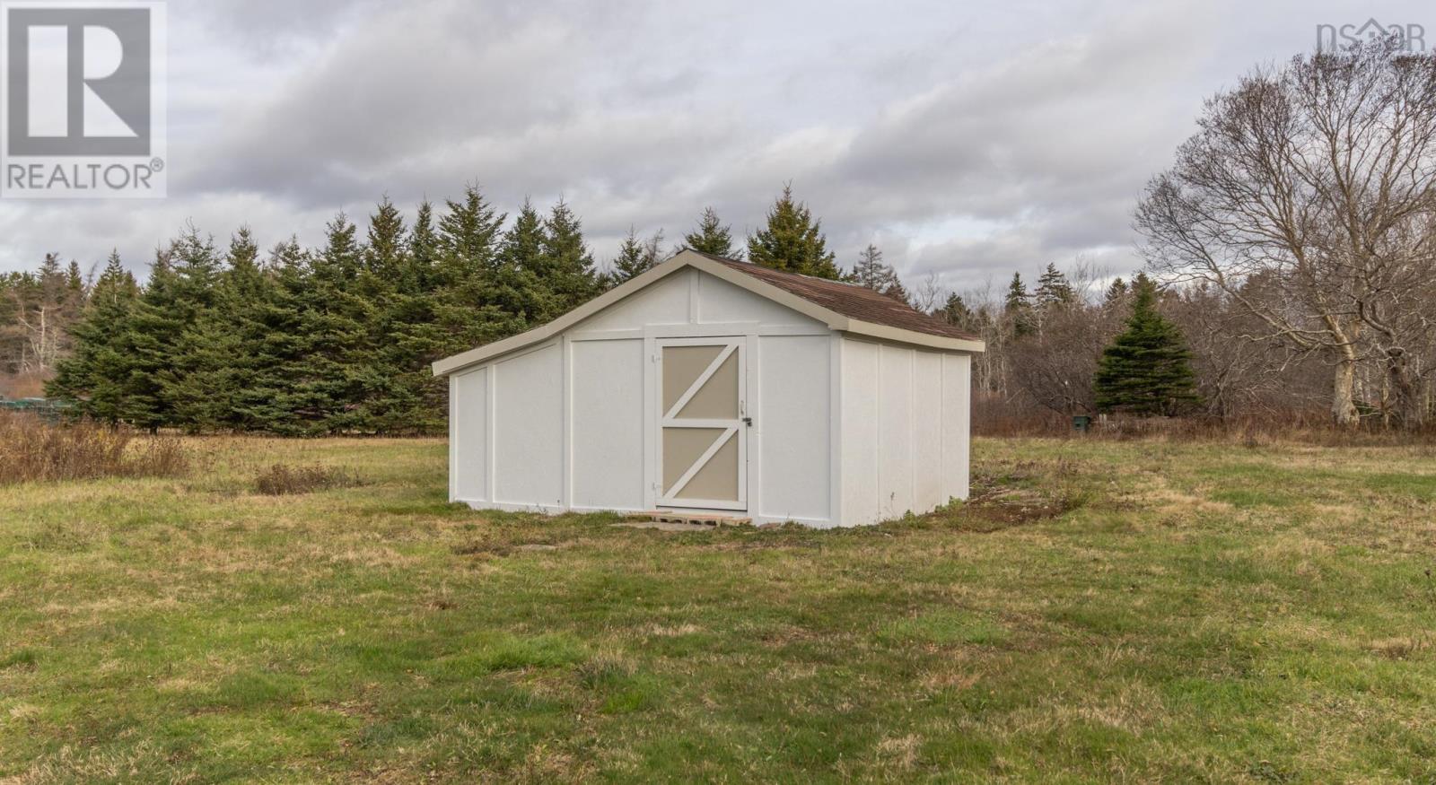 Property 7 of 30 of 755 Saulnierville Road