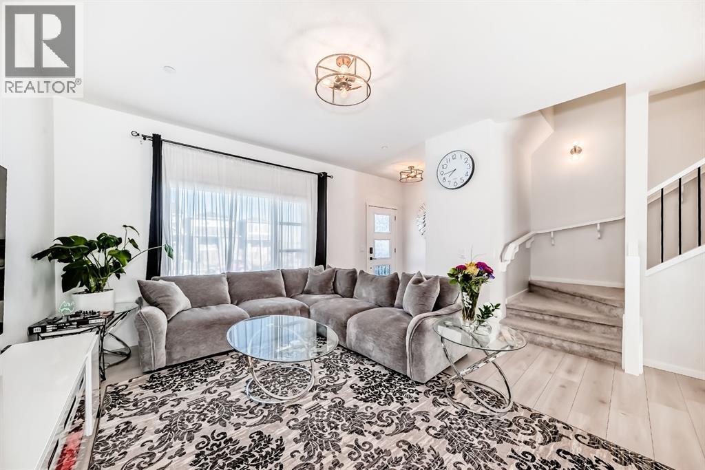 Single Family House for Sale in   Avenue NW Livingston Calgary 