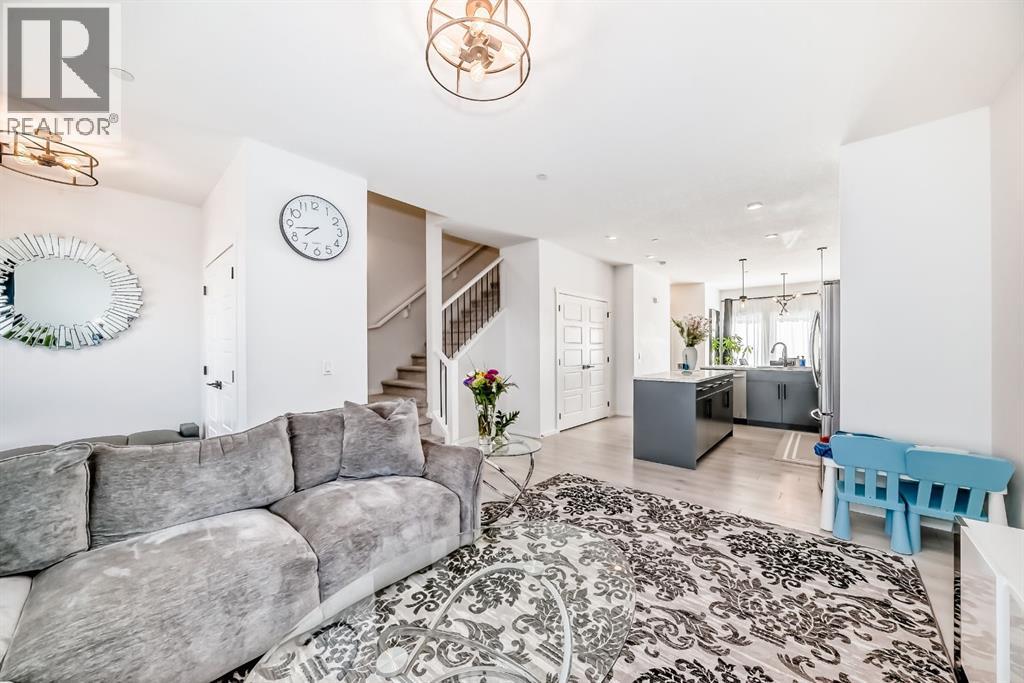 Single Family House for Sale in   Avenue NW Livingston Calgary 