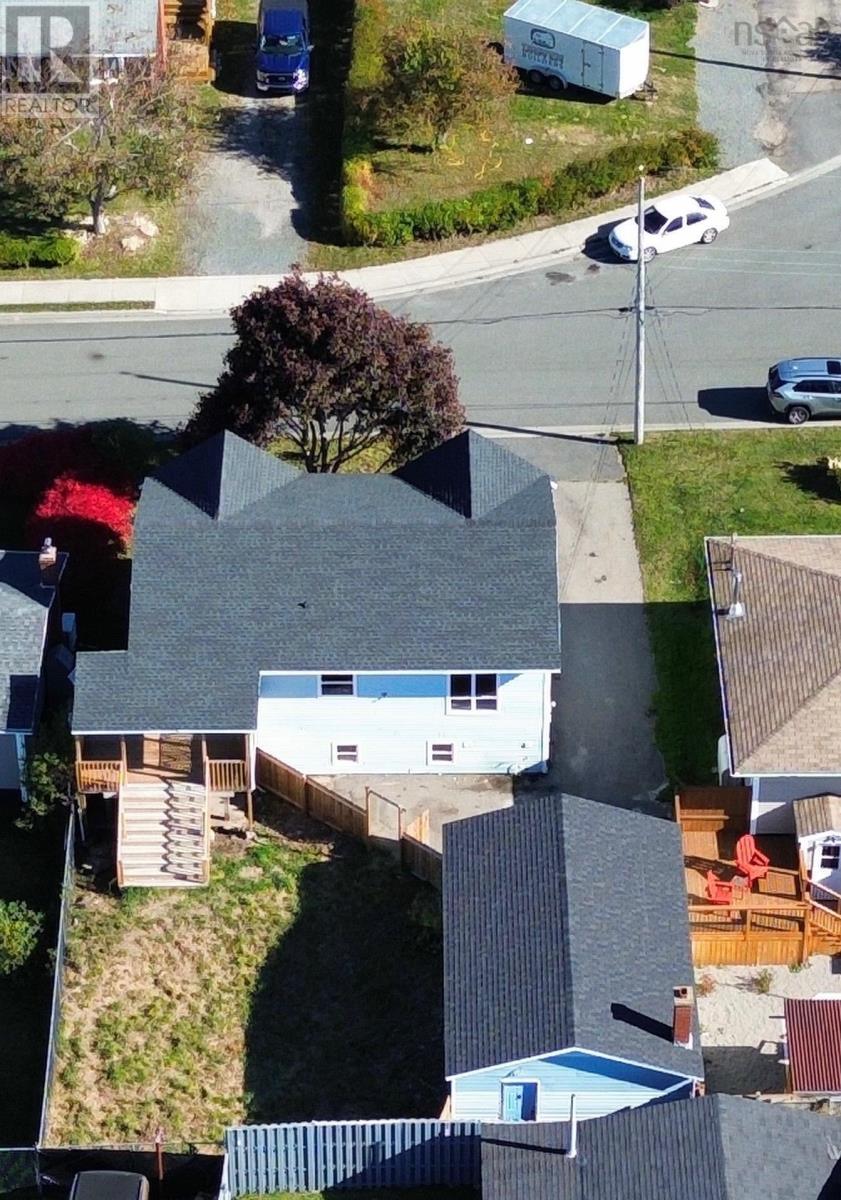 Property 27 of 46 of 14 Crescent Drive