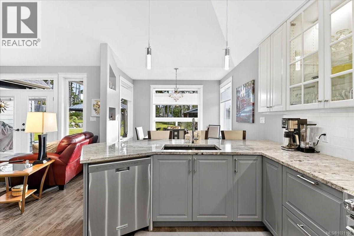 5150 Maebelle Rd, Port Alberni