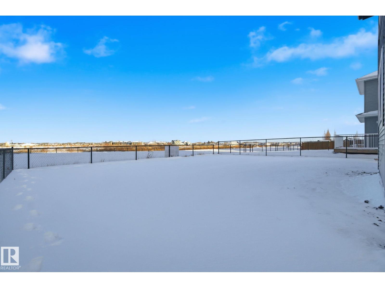 2006 GENESIS LN, Stony Plain