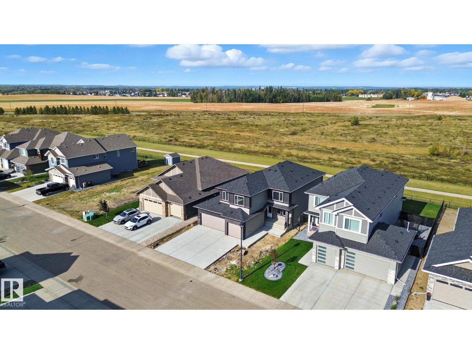 2006 GENESIS LN, Stony Plain