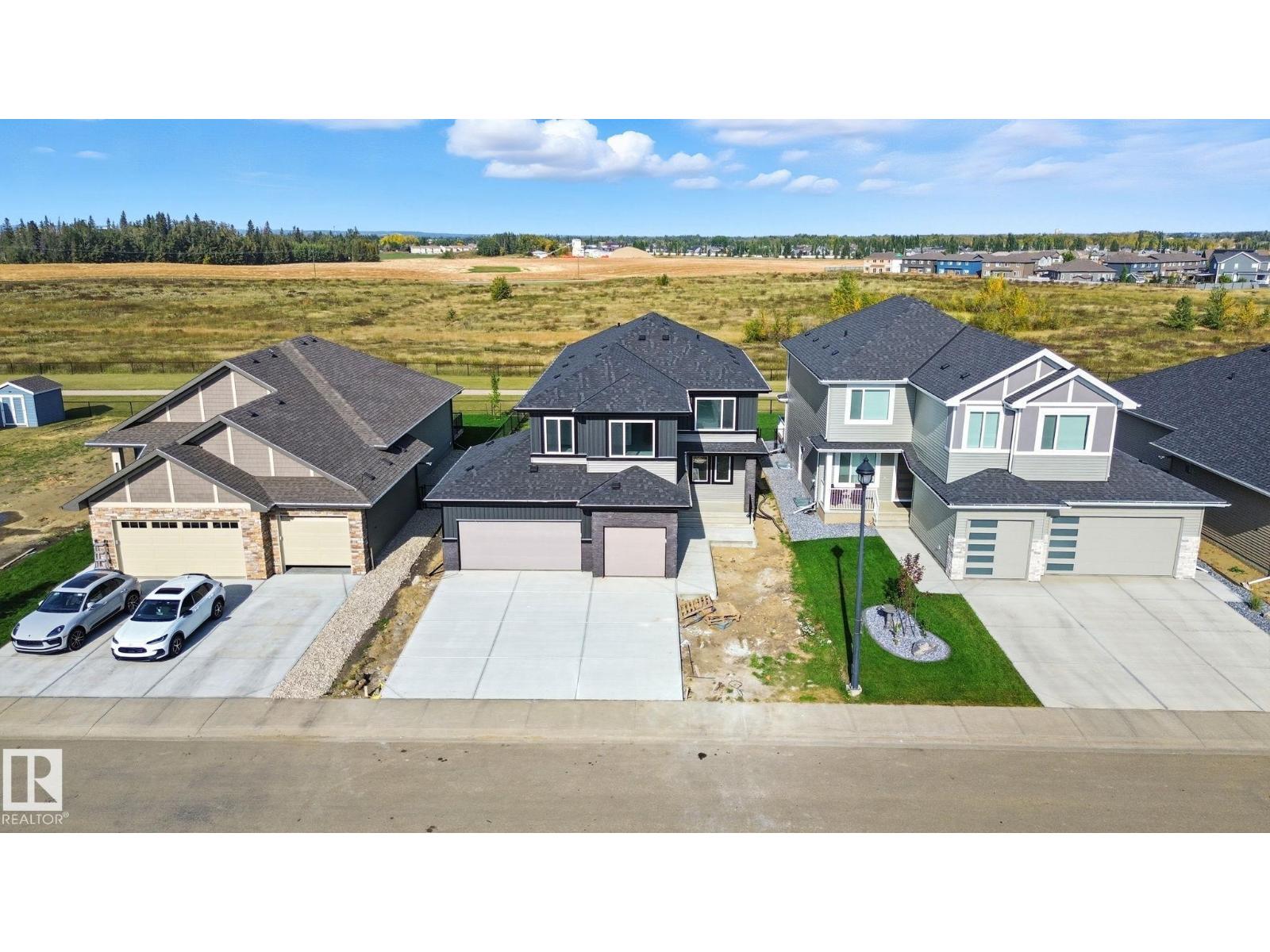 2006 GENESIS LN, Stony Plain