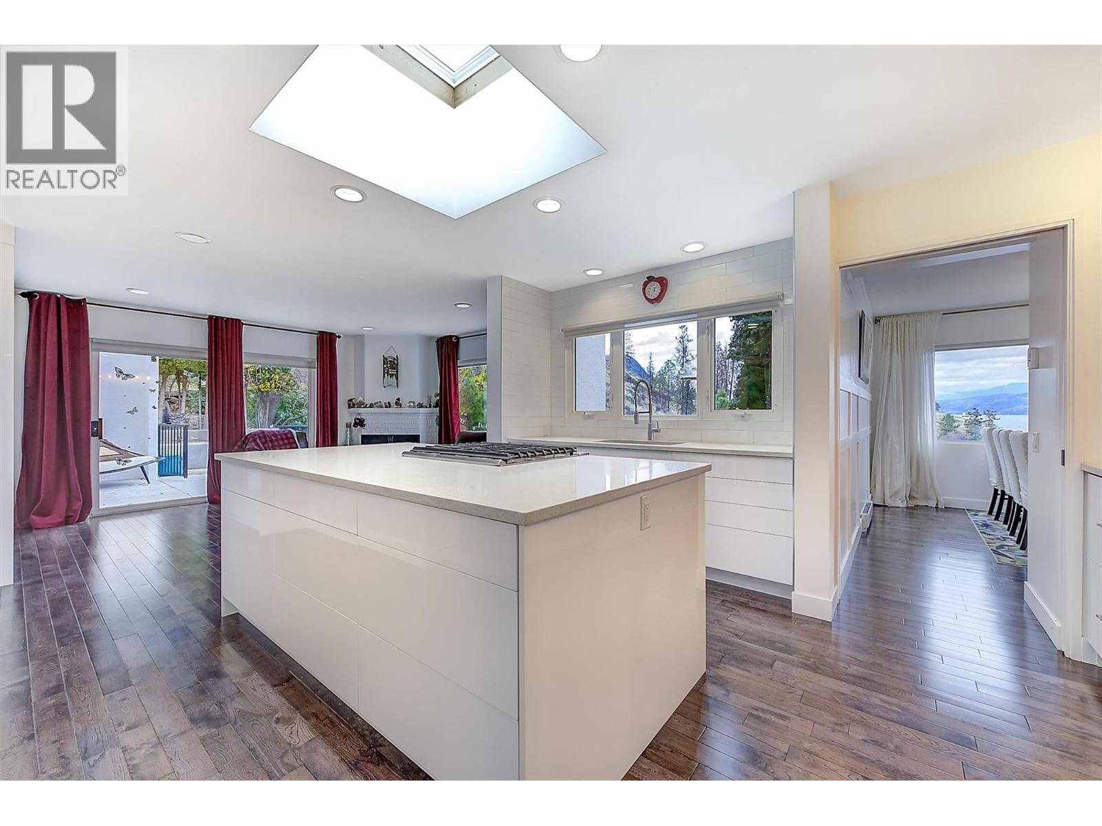  15 Traders Cove Road, Kelowna