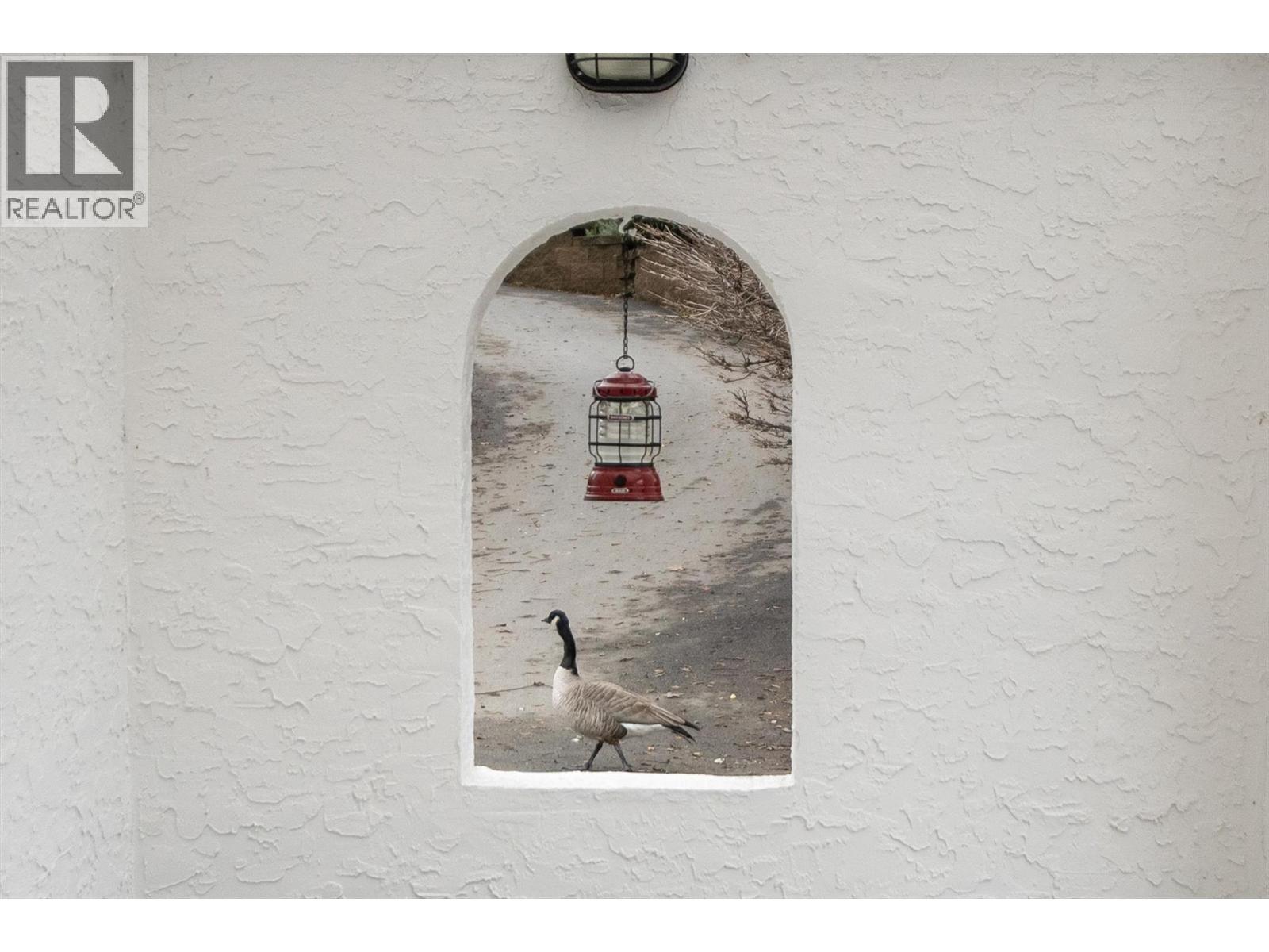  15 Traders Cove Road, Kelowna