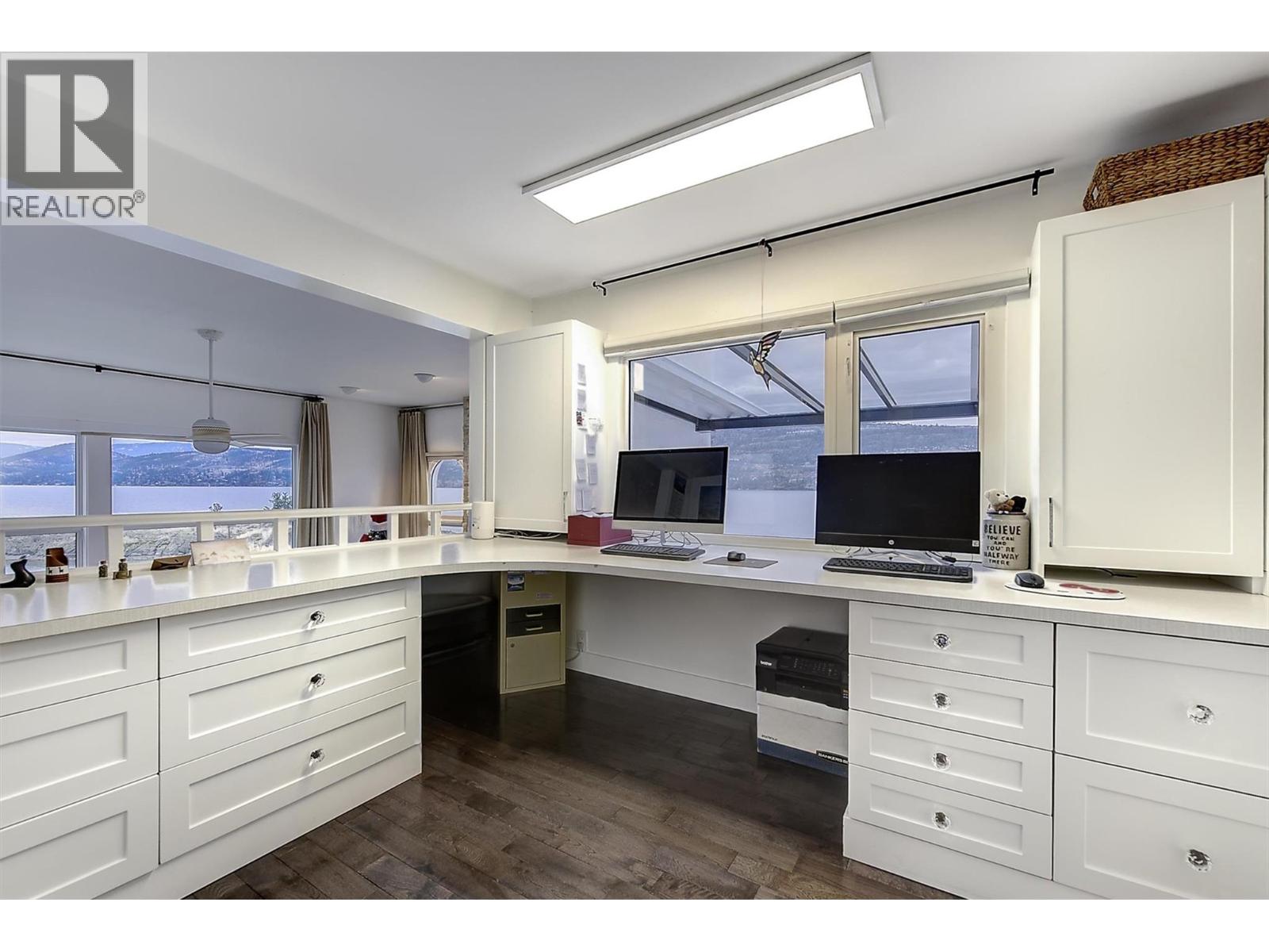  15 Traders Cove Road, Kelowna