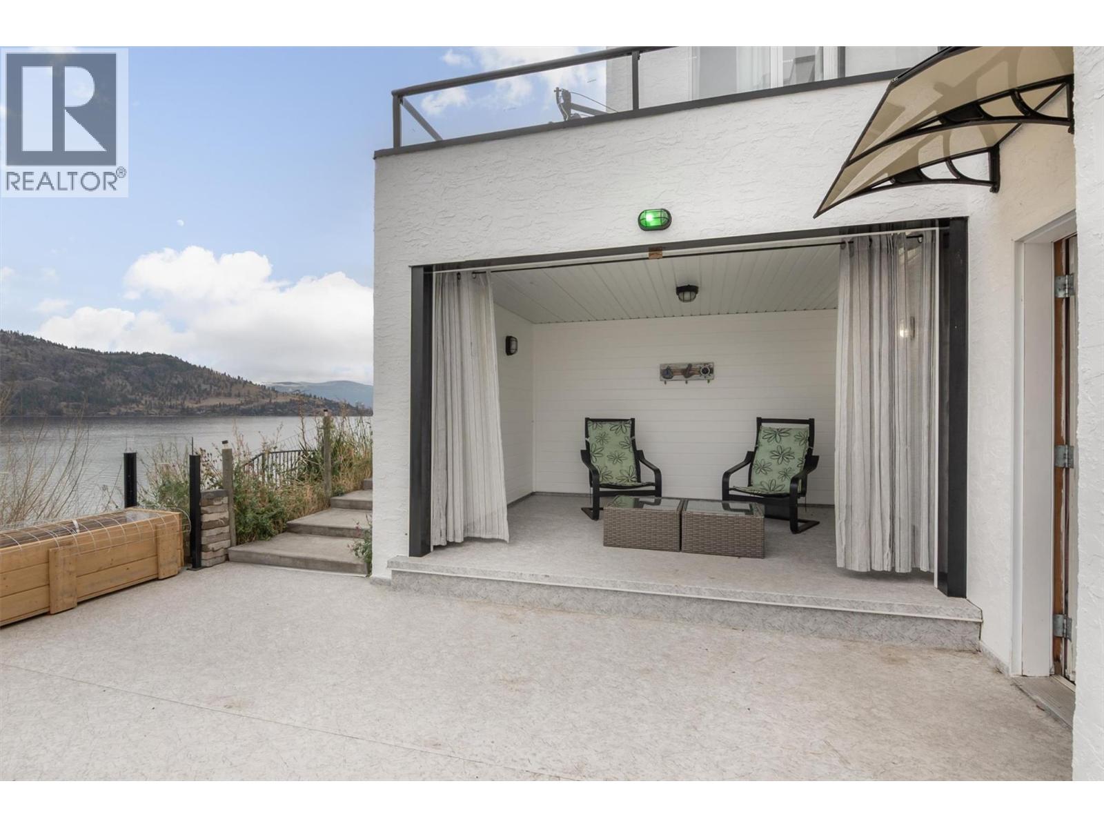  15 Traders Cove Road, Kelowna