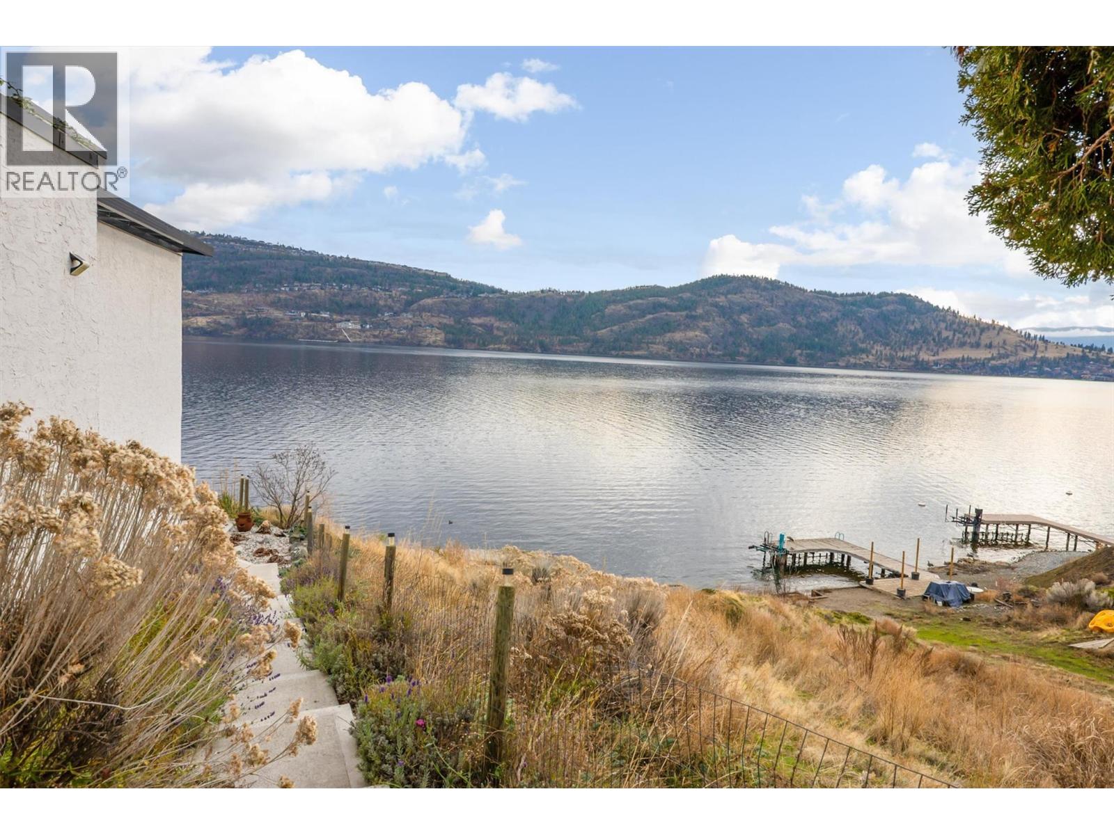  15 Traders Cove Road, Kelowna