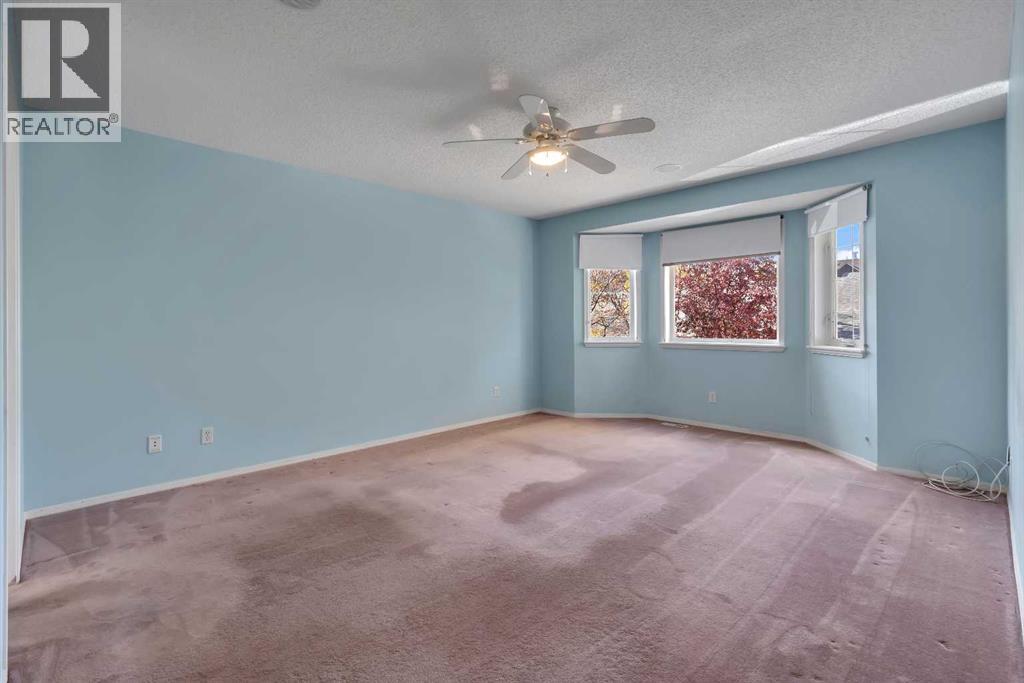 Single Family House for Sale in  Valley Ridge Heights NW Valley Ridge Calgary 