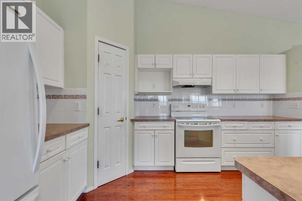 Single Family House for Sale in  Valley Ridge Heights NW Valley Ridge Calgary 