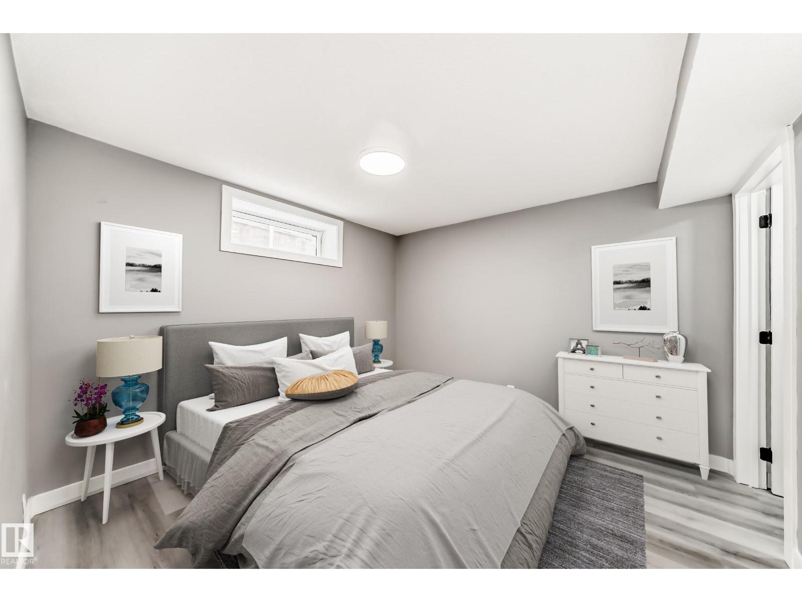 7011 135A AV NW, Edmonton