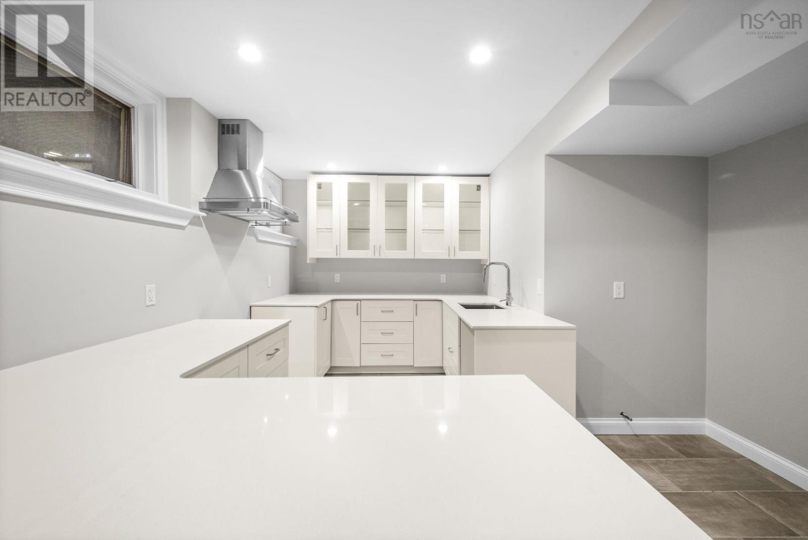 Property 29 of 51 of 916 Young Avenue