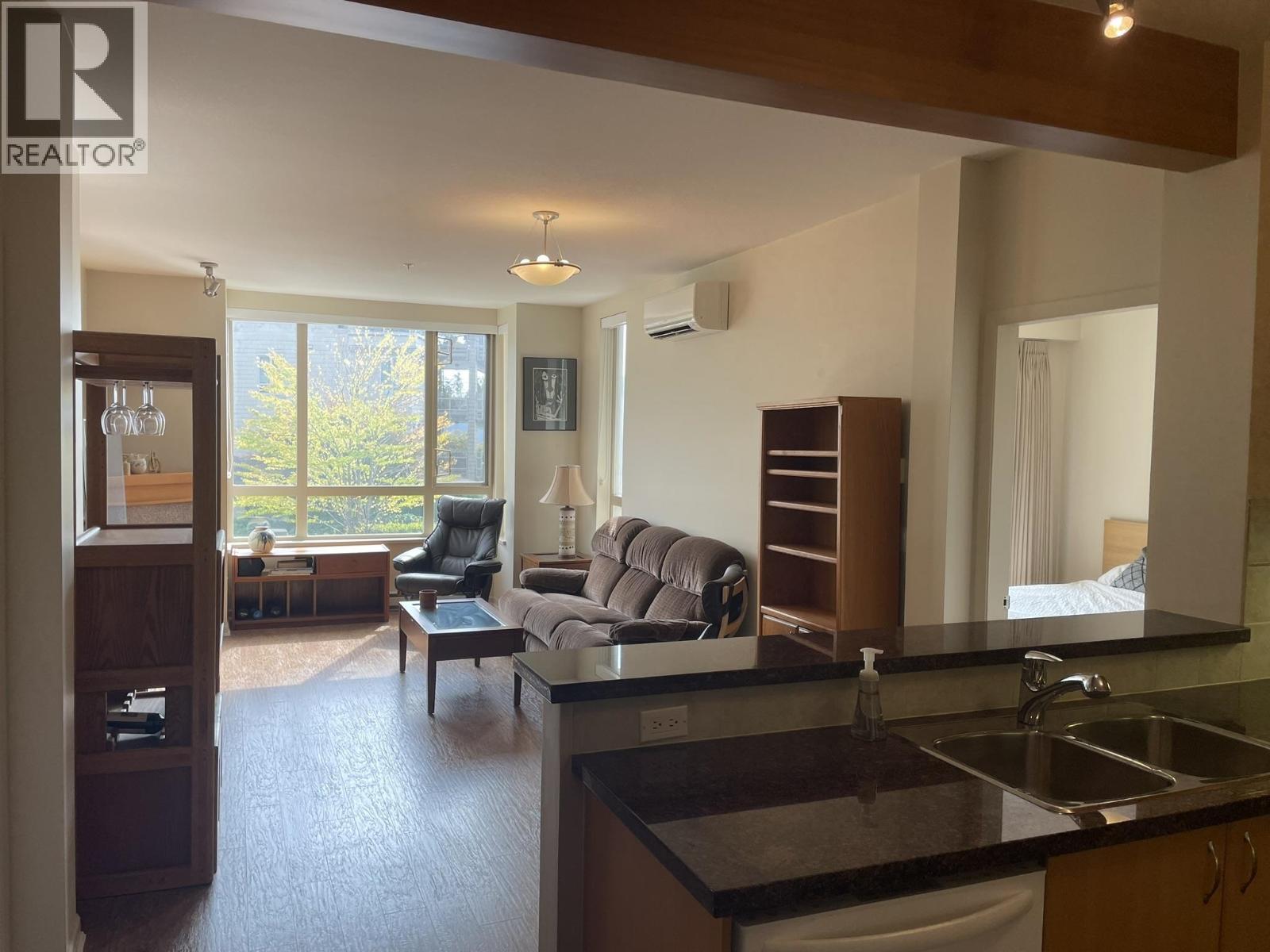 207 580 RAVEN WOODS DRIVE, North Vancouver