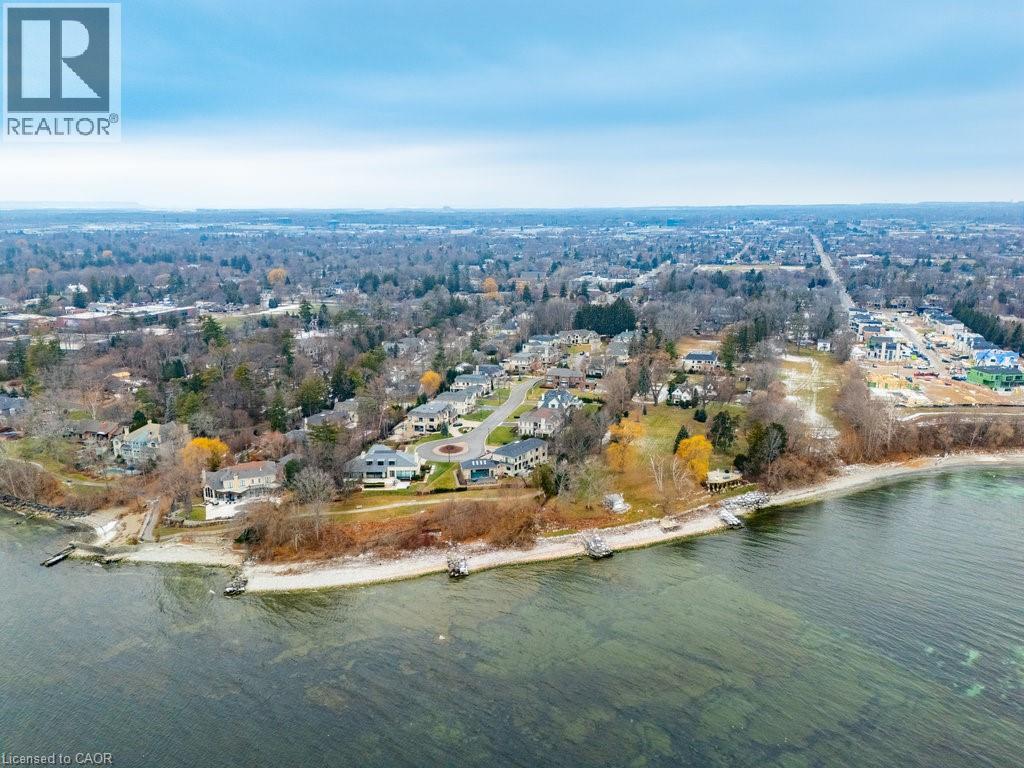 408 LAKESHORE Road W - 10
