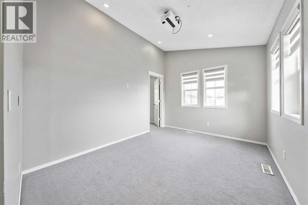 Single Family House for Sale in  Kincora Heights NW Kincora Calgary 