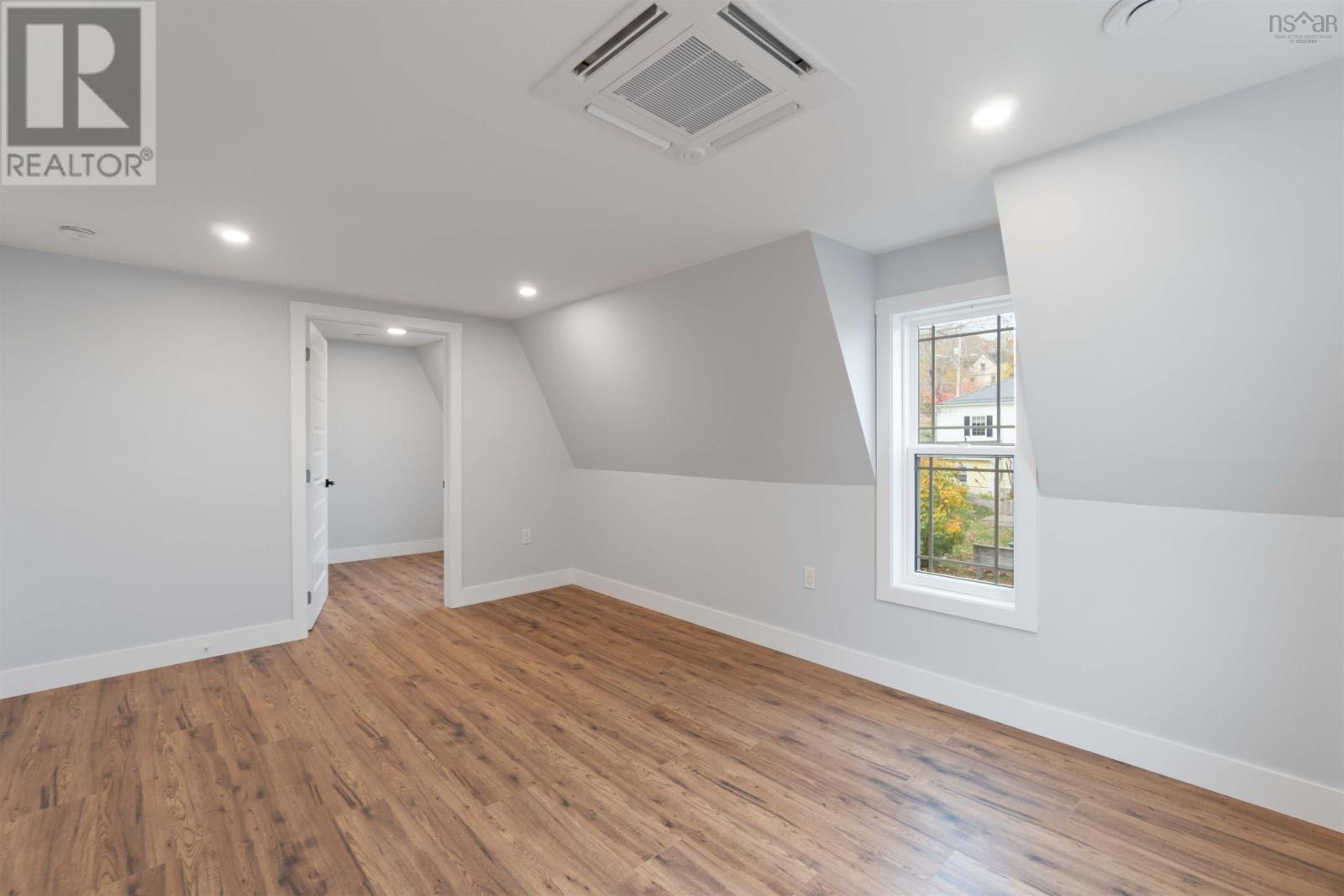 Property 32 of 49 of 139 First Avenue