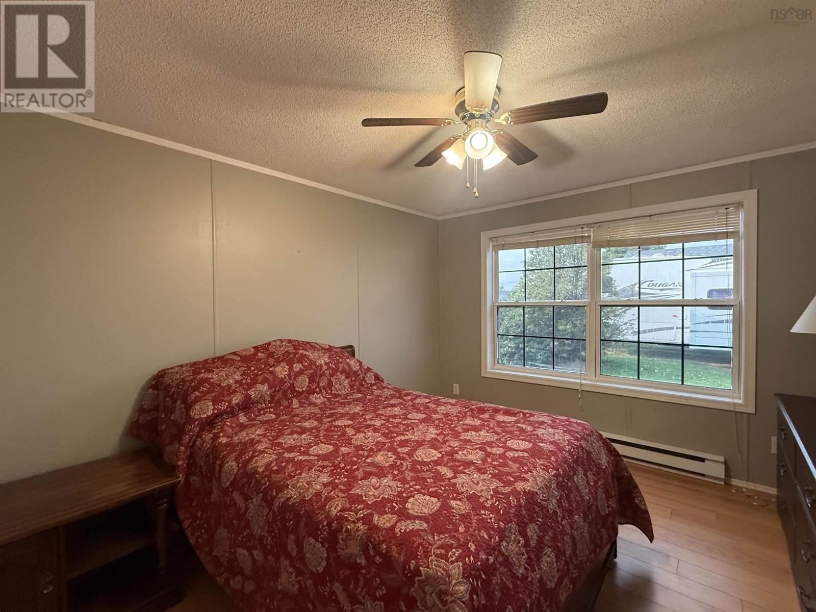 Property 4 of 19 of 47 Park Boulevard