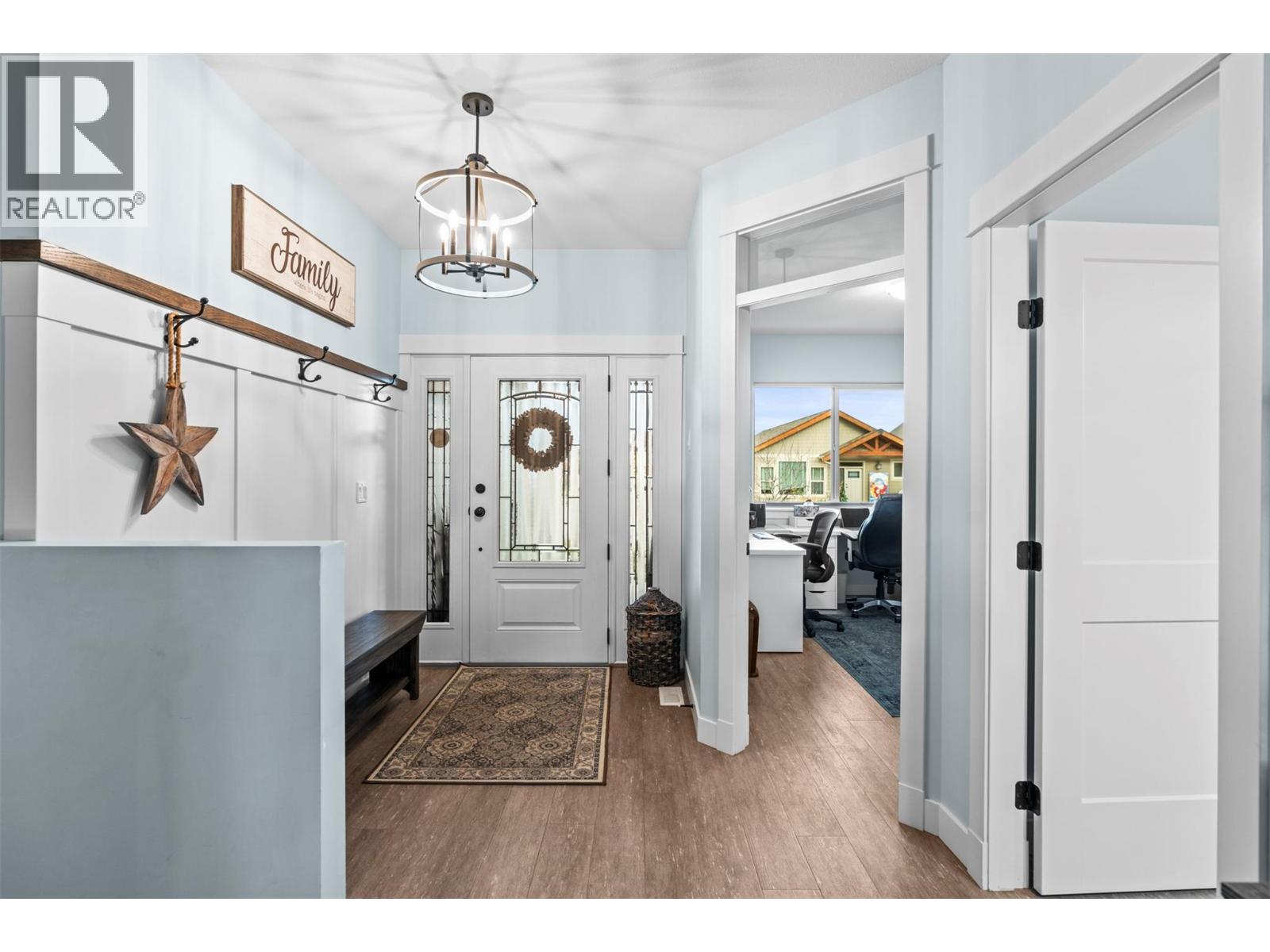 2444 York Avenue Unit# 8, Armstrong