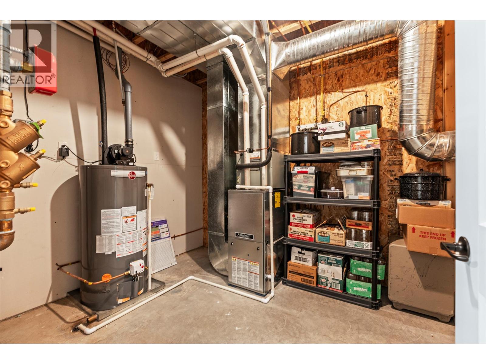 2444 York Avenue Unit# 8, Armstrong