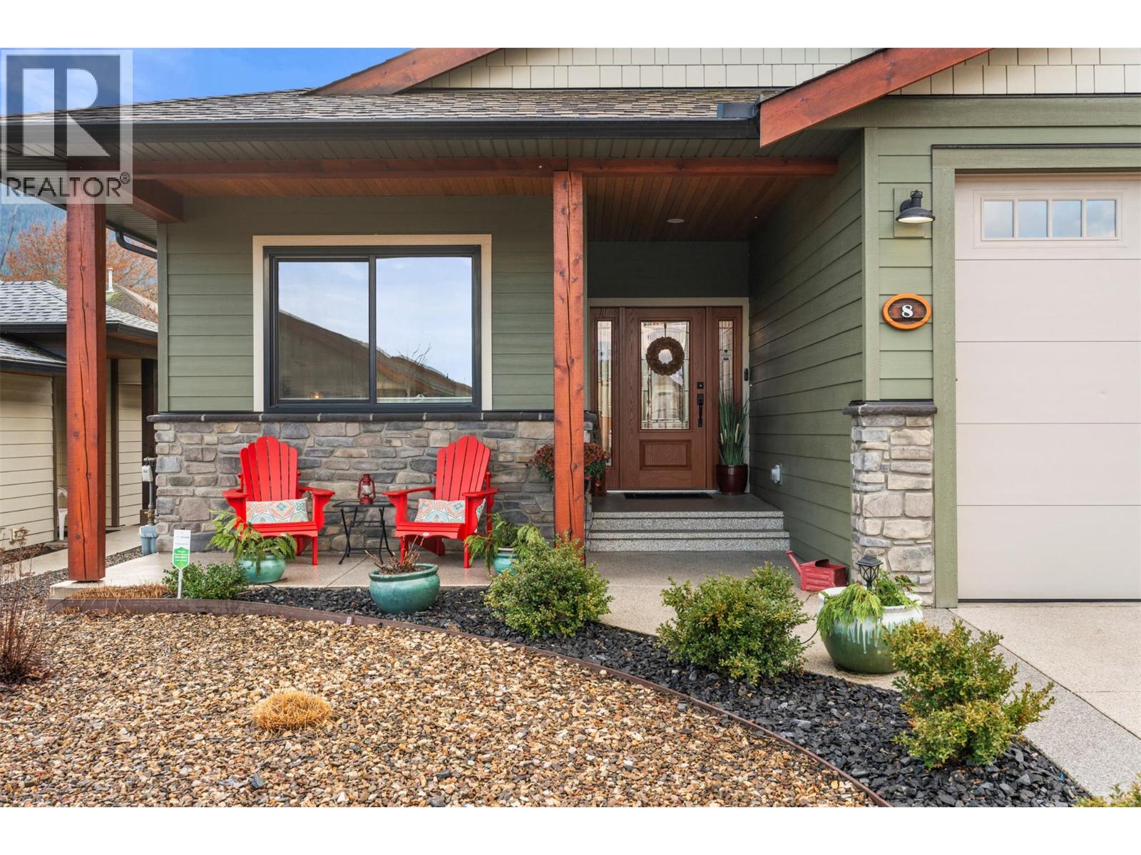 2444 York Avenue Unit# 8, Armstrong