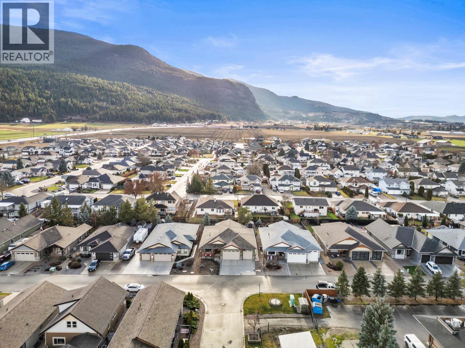 2444 York Avenue Unit# 8, Armstrong