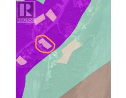 24 Point Road thumbnail 18