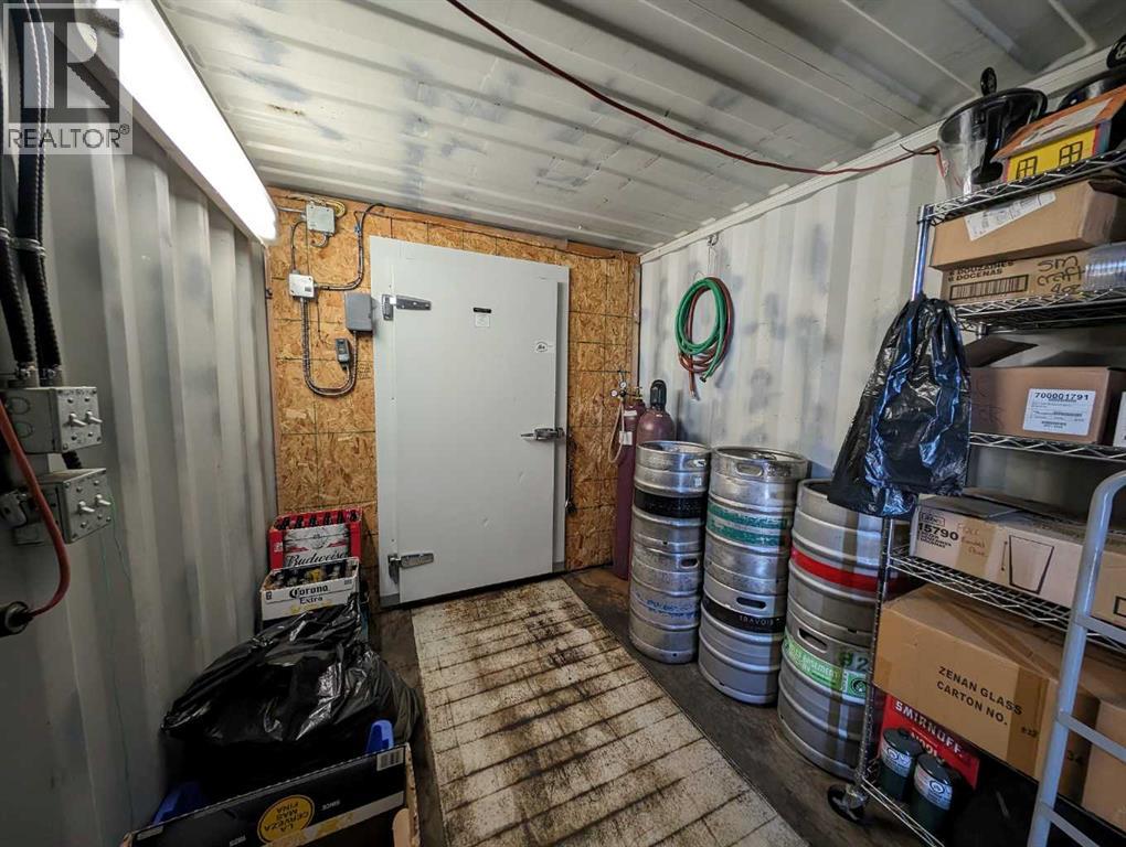 
          710 Gershaw Drive Southwest
            <br/>
            <span>Medicine Hat</span>
            , 
            <span>AB</span>
             <span>T1A5C8</span>
         - Photo 35