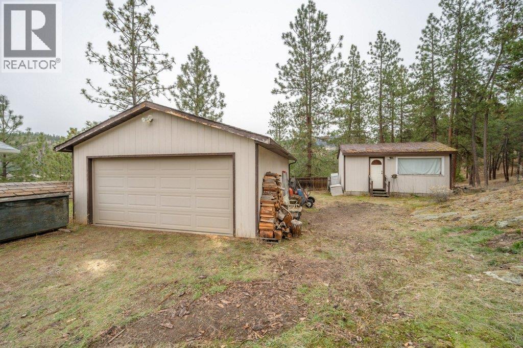 459 Johnson Crescent, Oliver