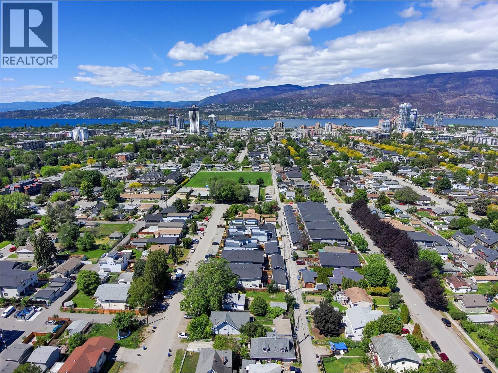 4 1034 Martin Avenue, Kelowna