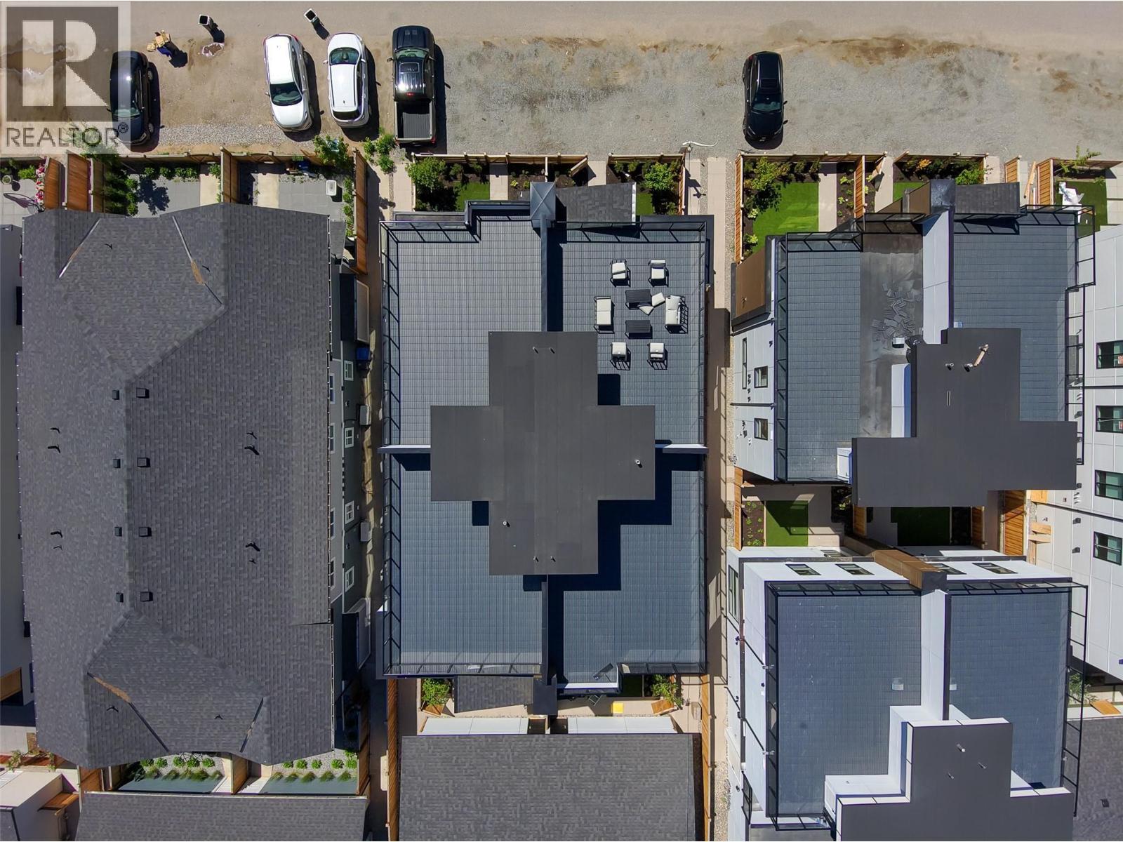 4 1034 Martin Avenue, Kelowna