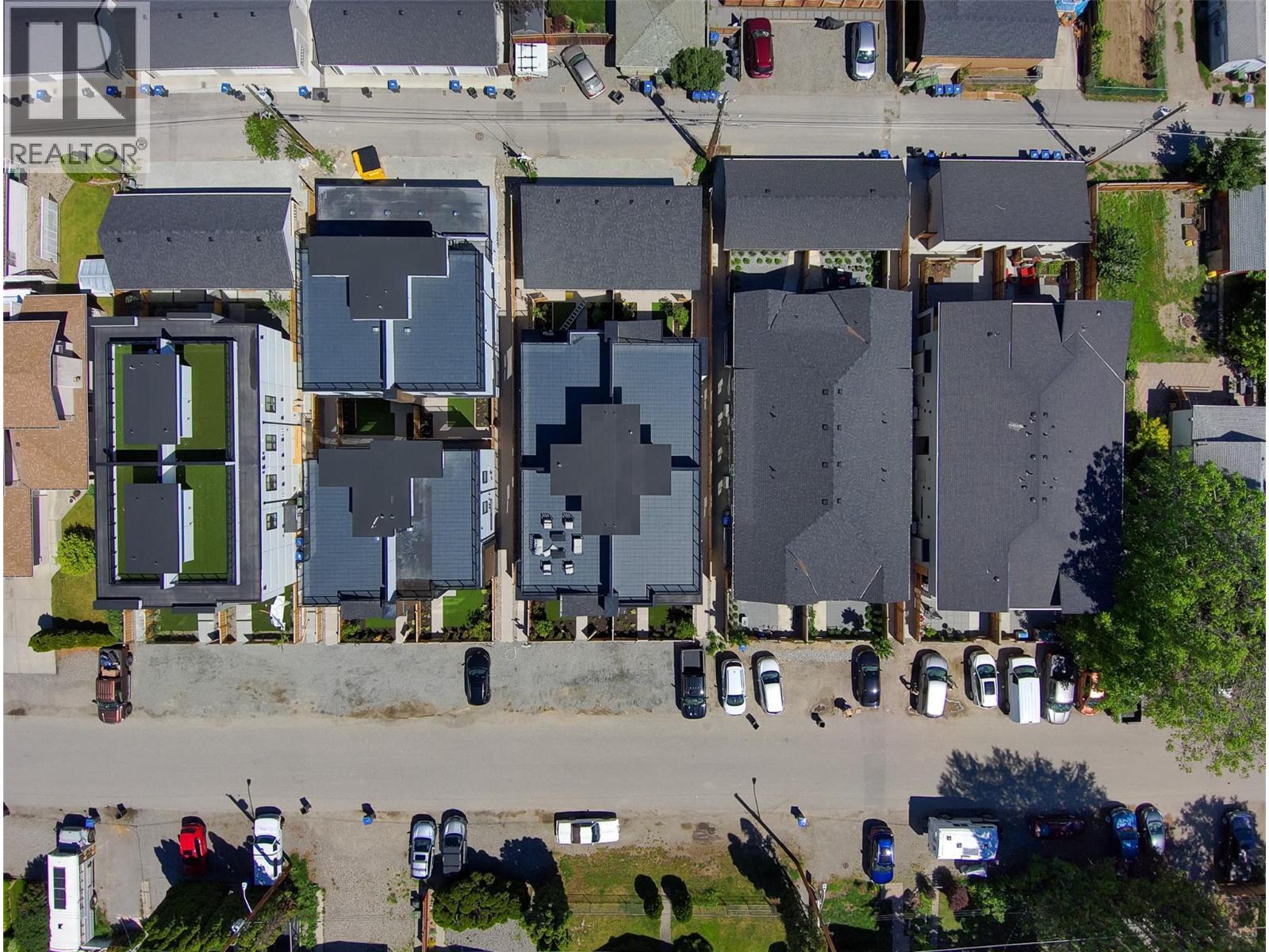 4 1034 Martin Avenue, Kelowna