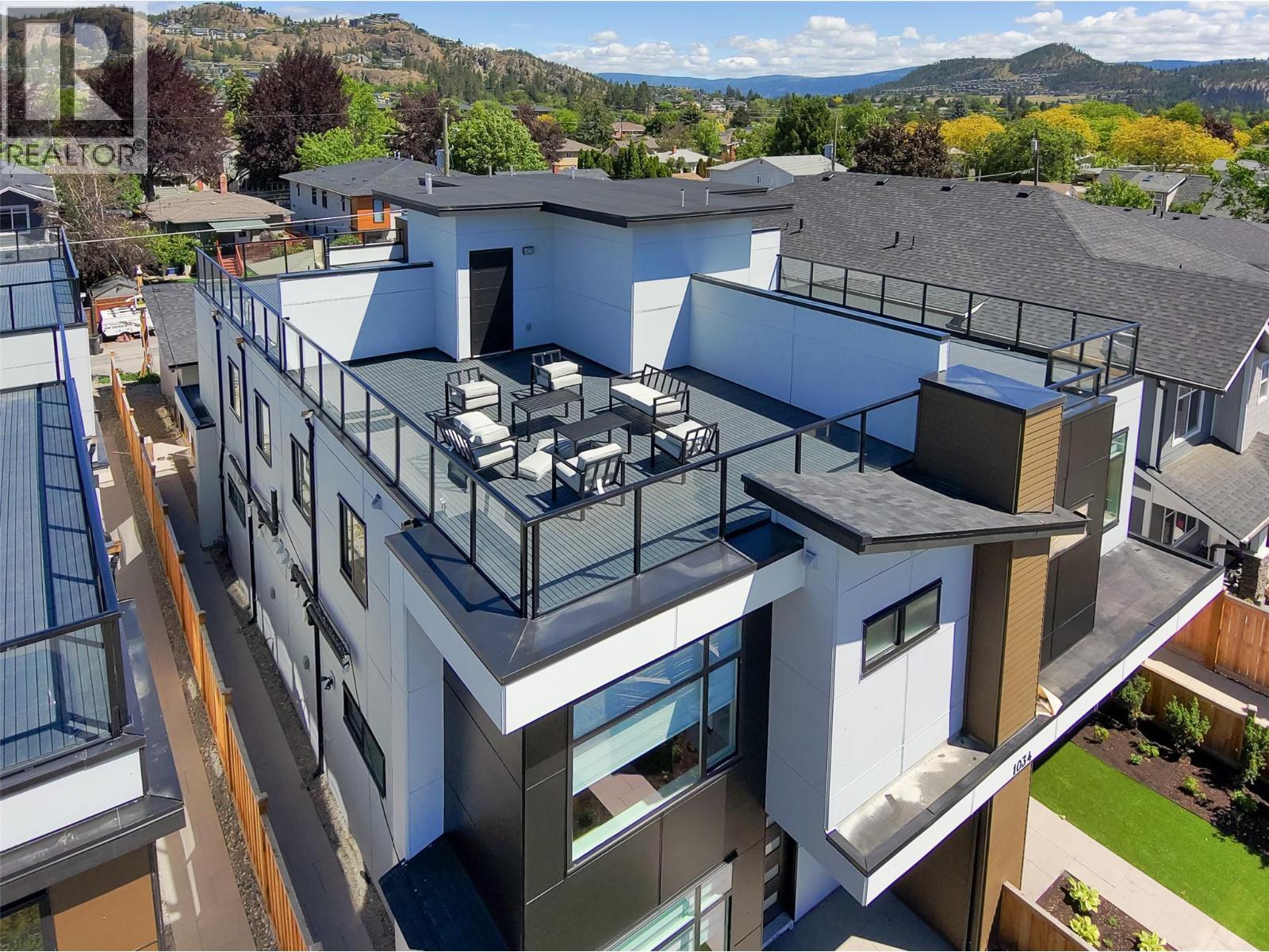 4 1034 Martin Avenue, Kelowna