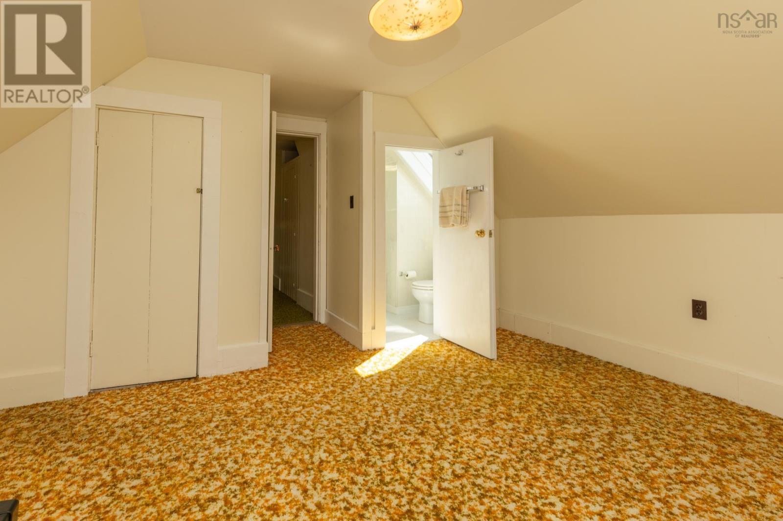 Property 24 of 33 of 8 South Ohio Cross Road