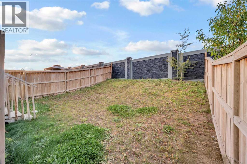 Single Family House for Sale in  Nolanhurst Heights NW Nolan Hill Calgary 