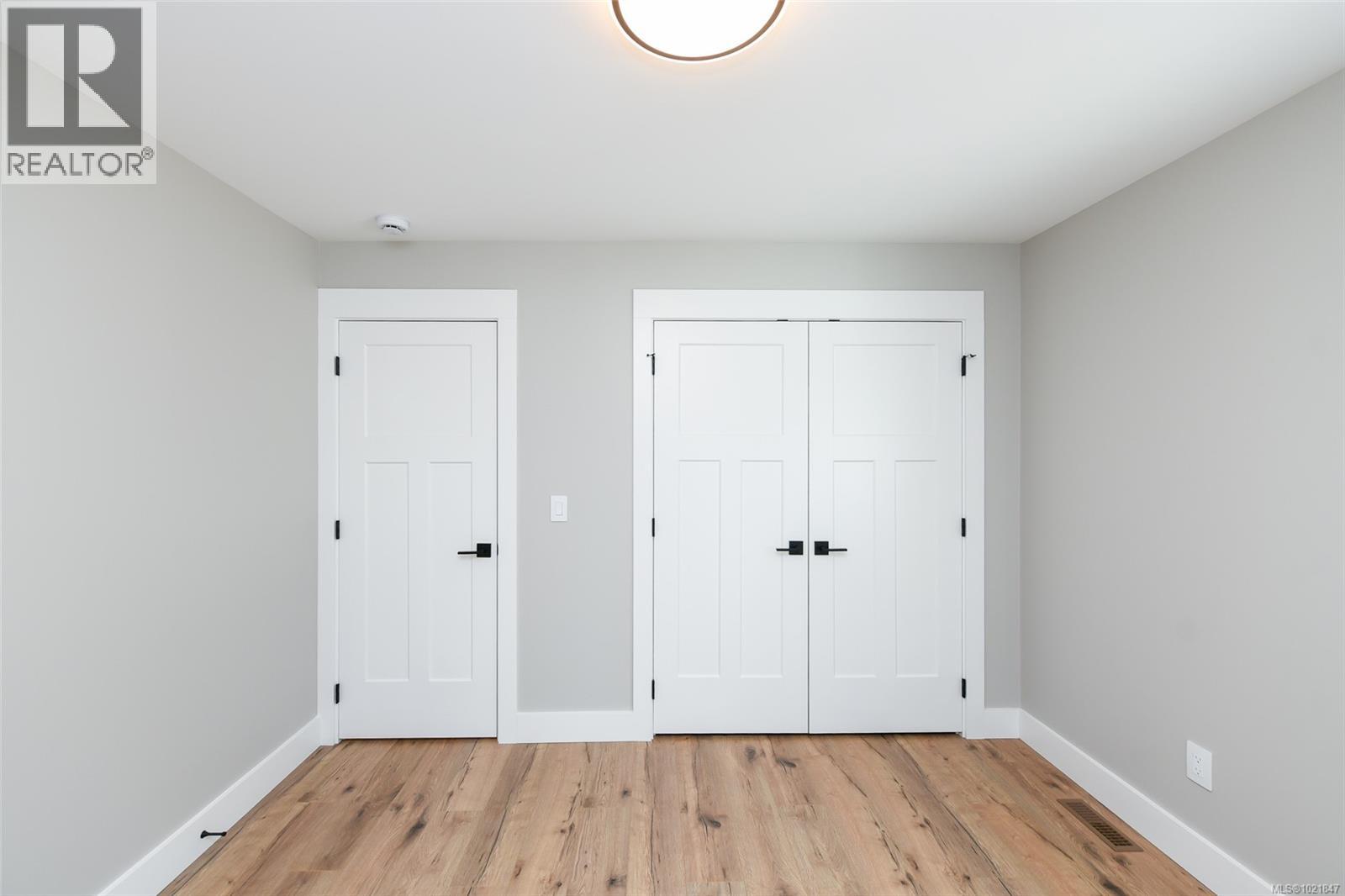 B 2315 McDonald Rd, Comox