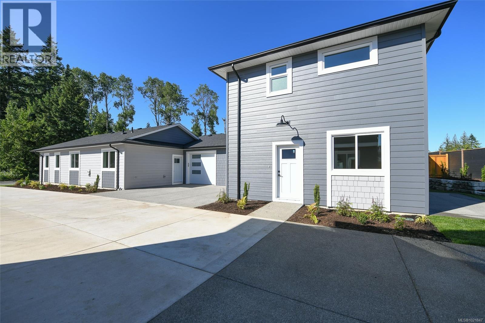 B 2315 McDonald Rd, Comox